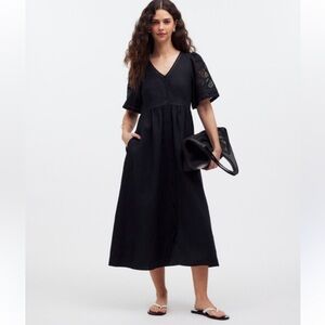 Elegant Black Lace Sleeve Dress